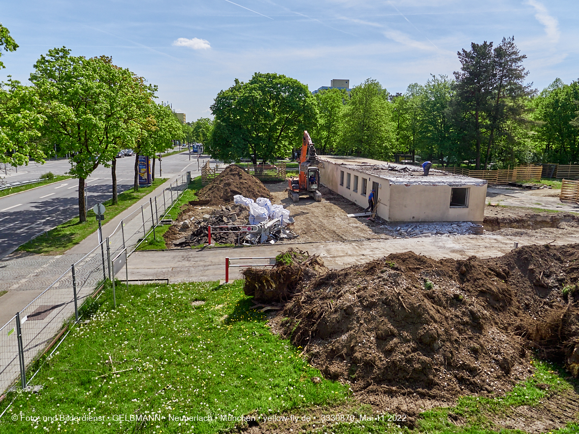 11.05.2022 - Baustelle am Haus für Kinder in Neuperlach
